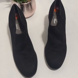 AEROSOLES Black Women's Heels